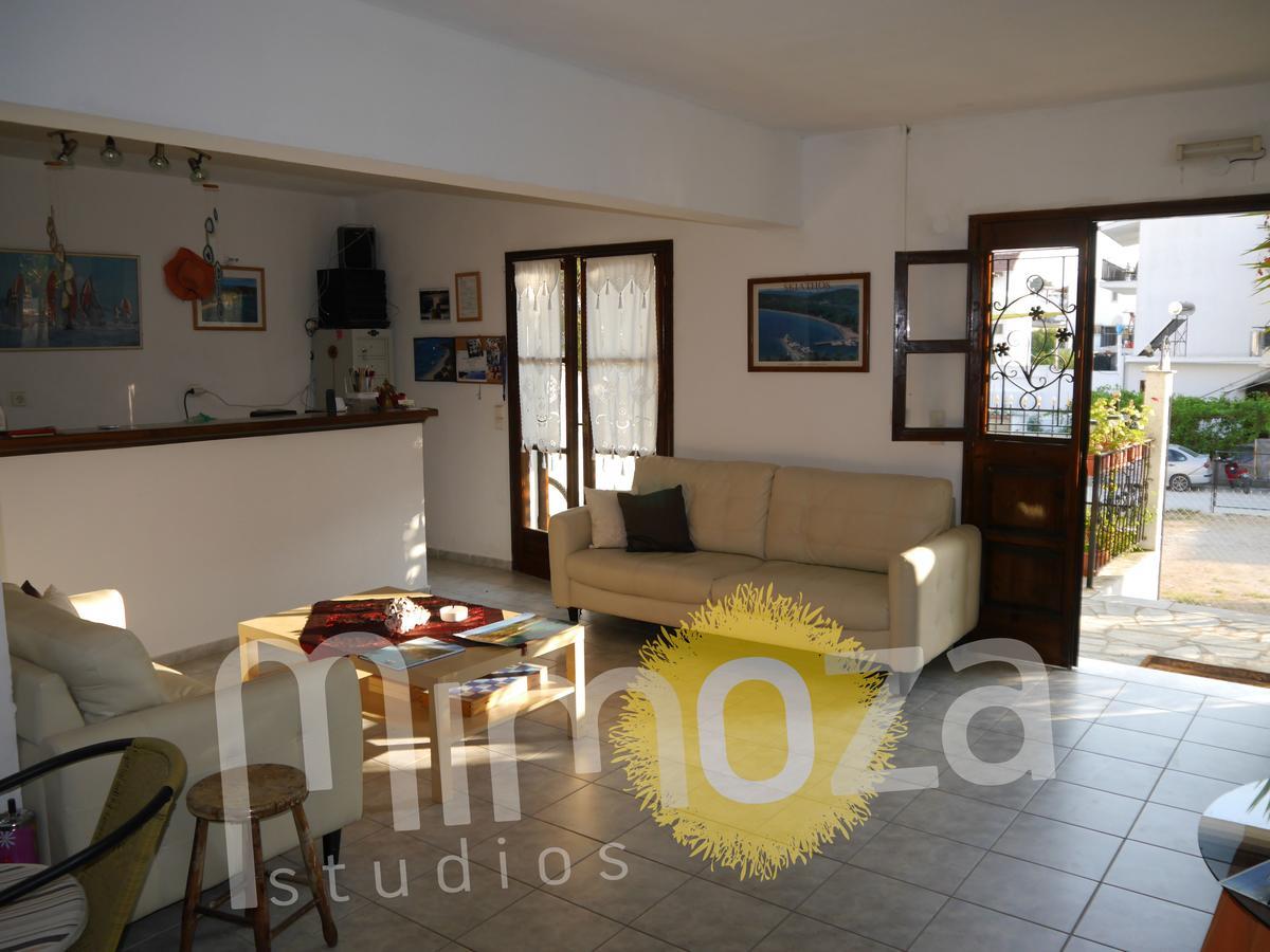 Mimoza Studios İskados Dış mekan fotoğraf